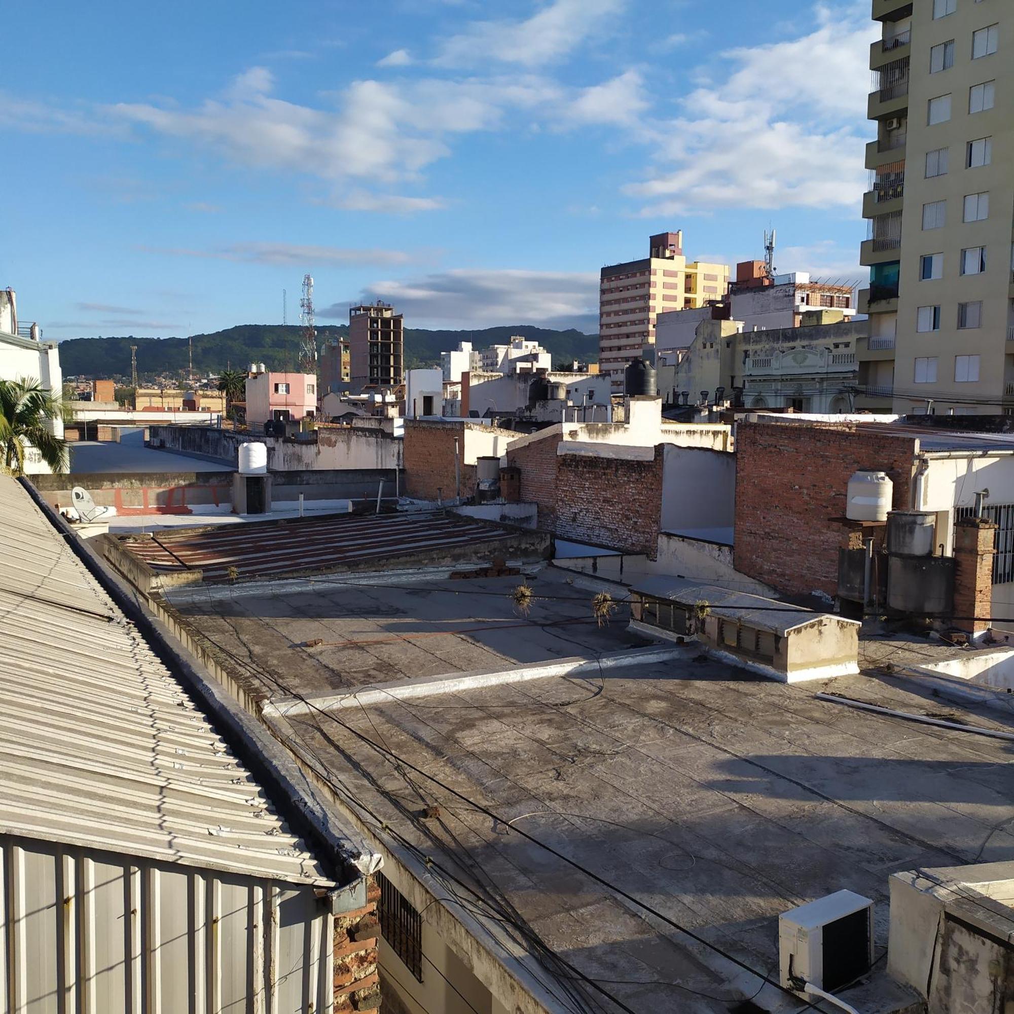 Depto. Alvear 972 Apartment *